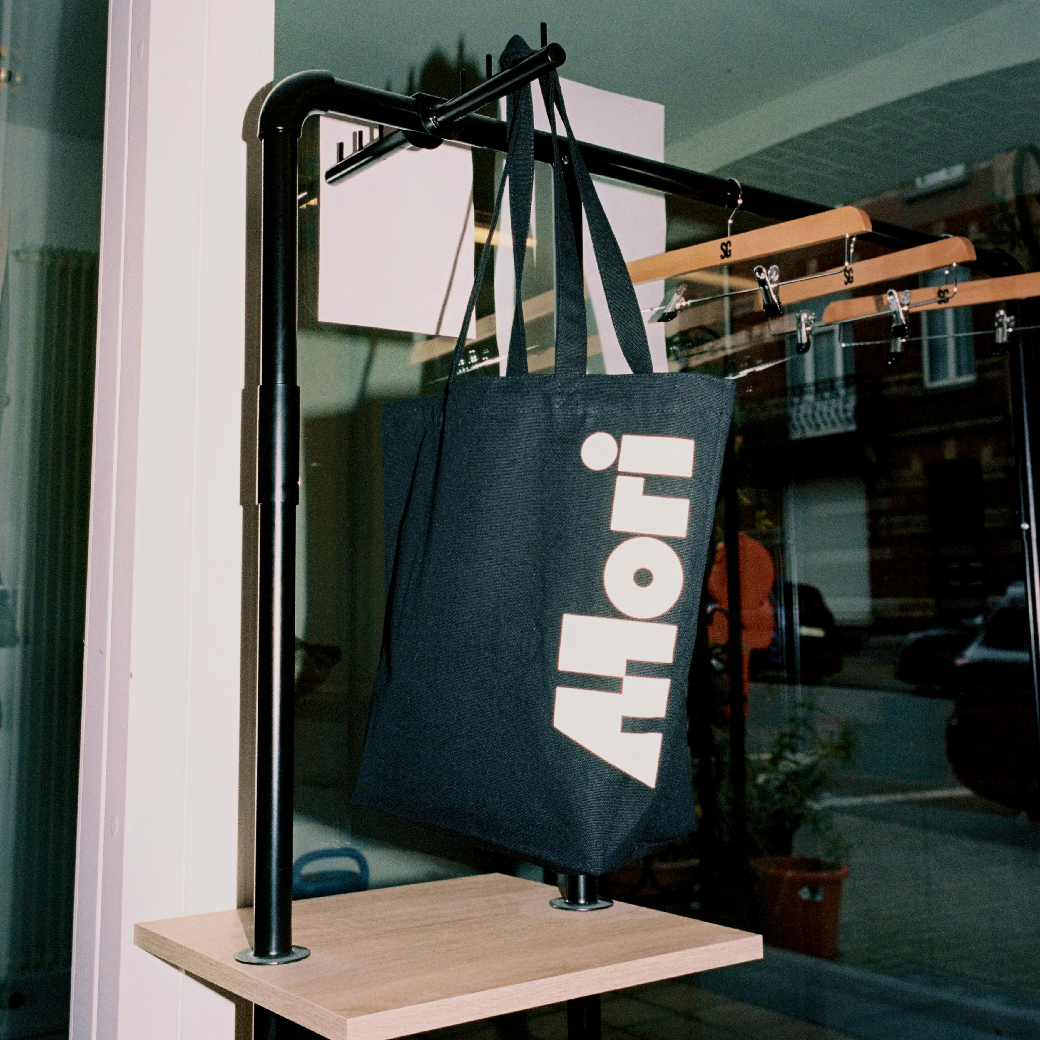 Sac fourre-tout Mori très résistant - Image 5
