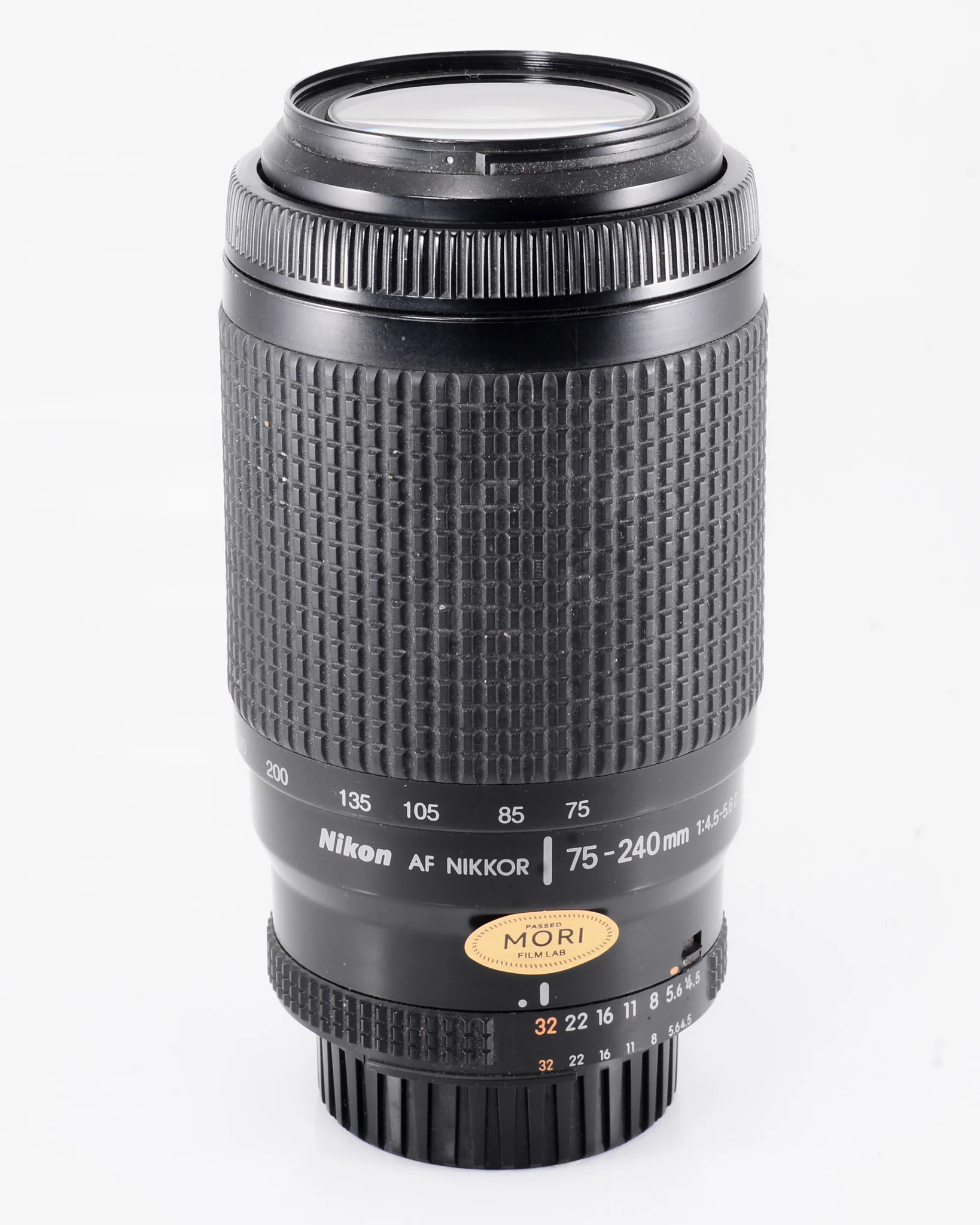 Nikon AF NIKKOR 75-240mm f4.5-5.6D AI-S Nikon F objectif