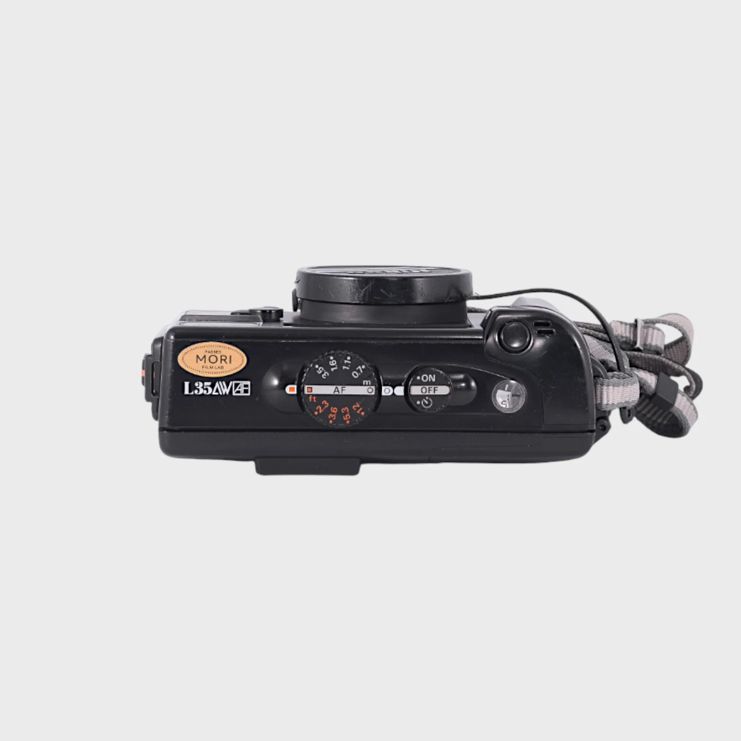 Nikon L35 AW AF Point & Shoot 35mm argentique  objectif 35 mm f2.8 - Image 4